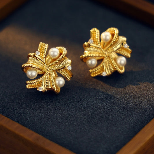 Vintage Style Flower Earrings With Pearl