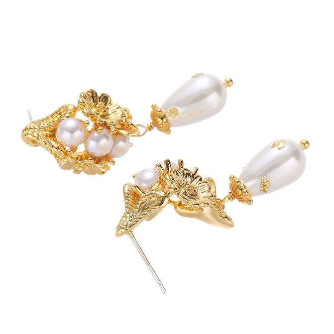 Vintage Daisy Flowers Pearl Earrings