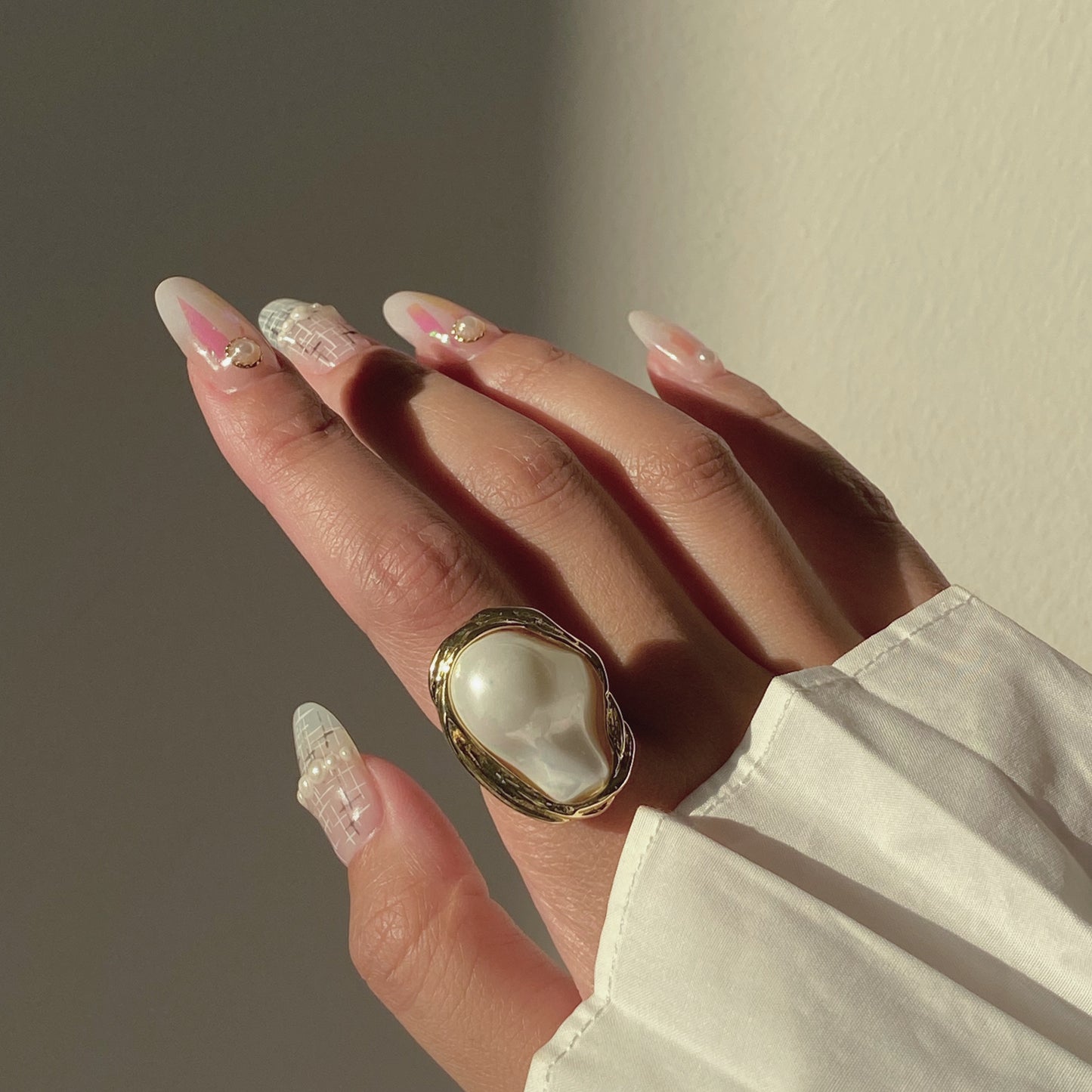 Large Irregular Baroque Pearl Open Ring - Modingo Modingo