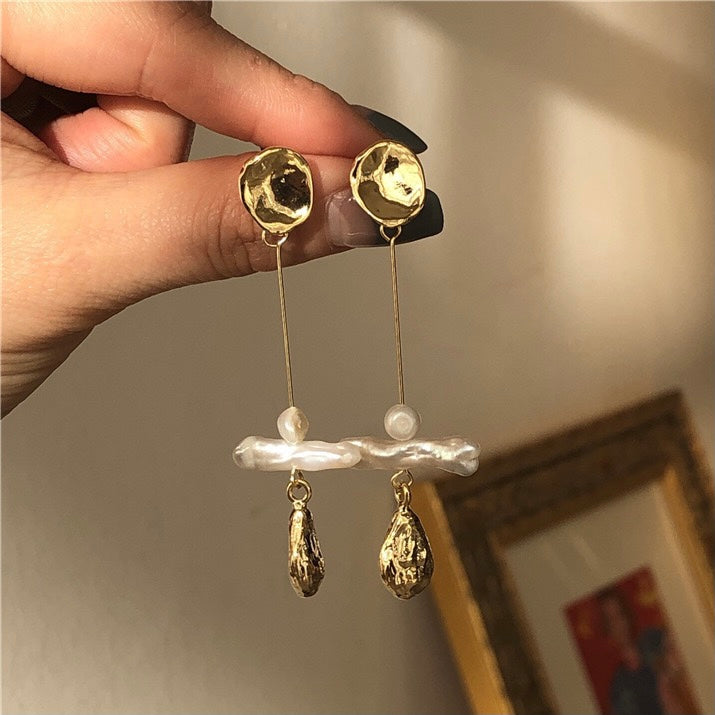 Natural Baroque Pearl Drop Earrings - Modingo Modingo